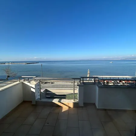 Lägenhet Sea And Sun Luxury *