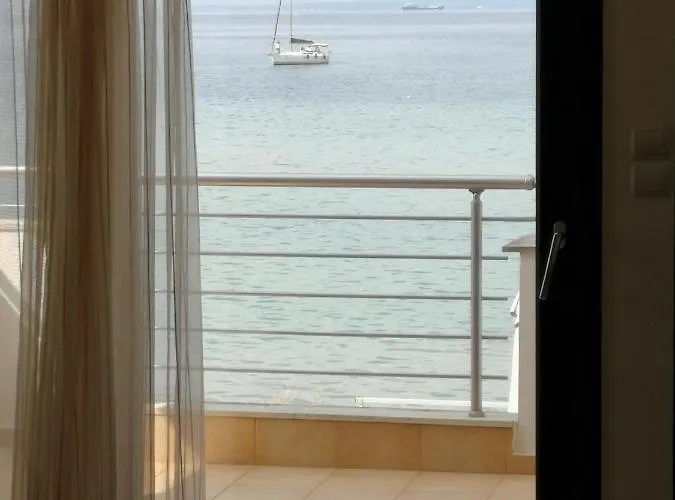 Sea And Sun Luxury Apartament Neo Epivates