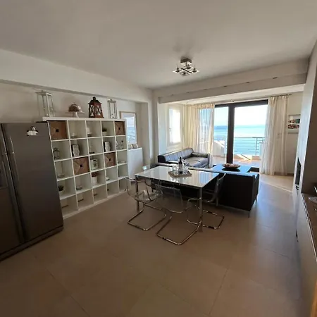 Sea And Sun Luxury Apartman *
